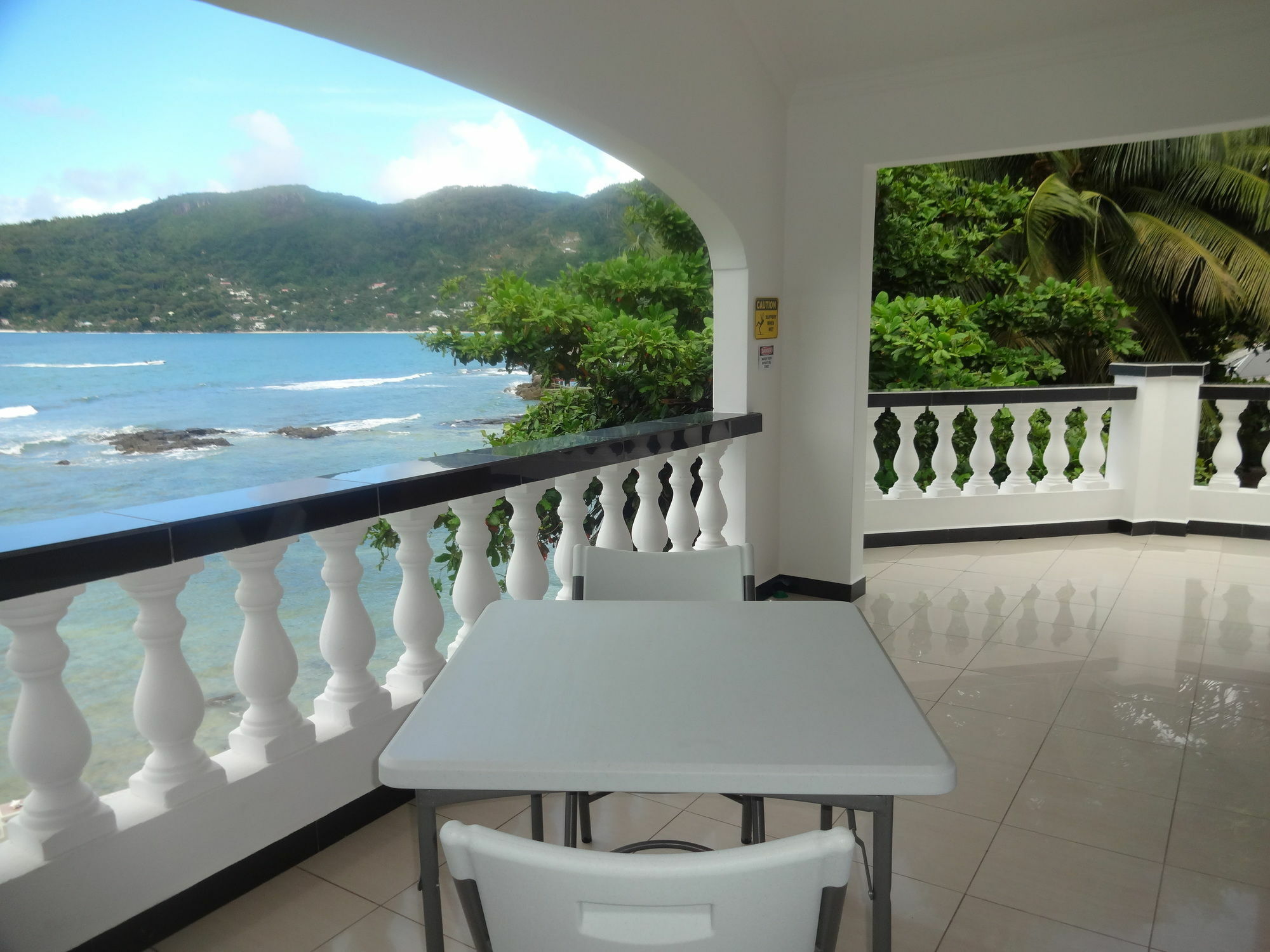 The Drake Seaside Apartment Beau Vallon  Extérieur photo